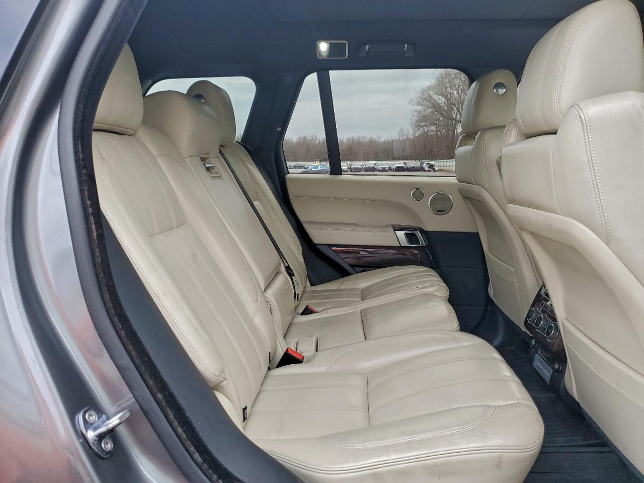 2017 LAND ROVER RANGE ROVER HSE photo 11