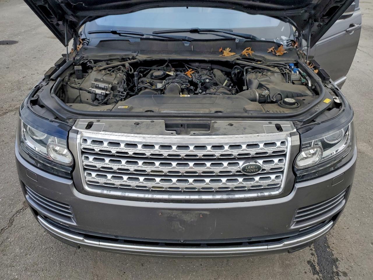 2017 LAND ROVER RANGE ROVER HSE photo 12