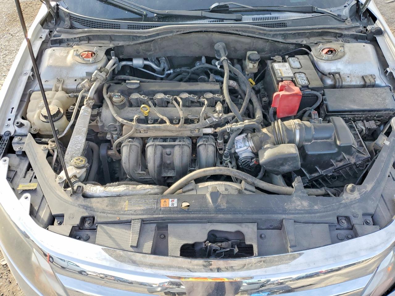 2011 FORD FUSION SE photo 11