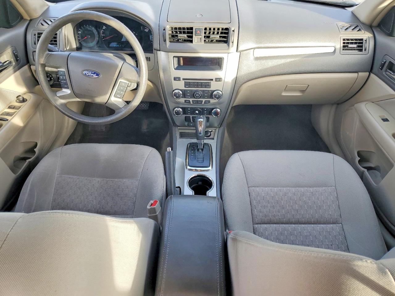 2011 FORD FUSION SE photo 8