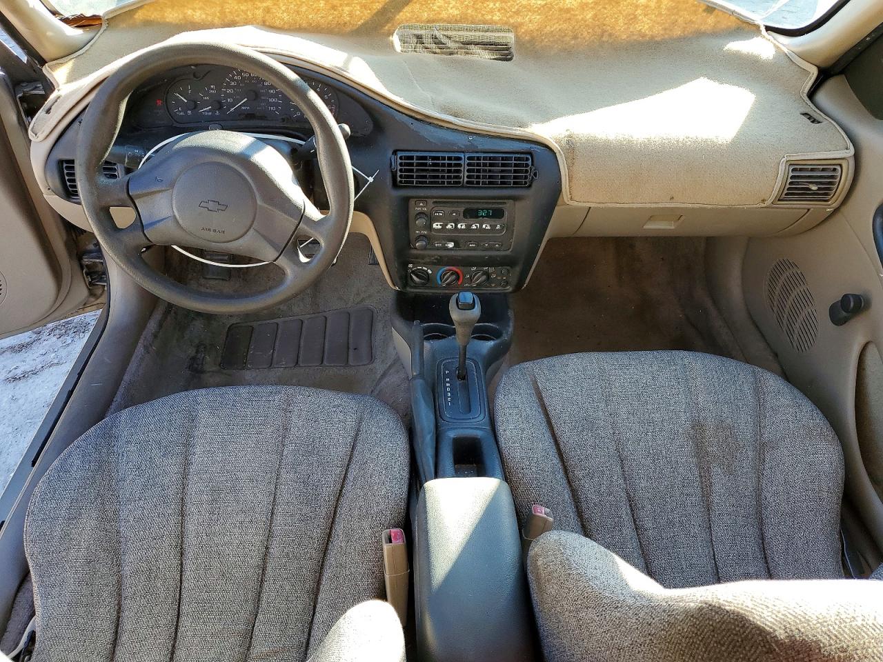 2004 CHEVROLET CAVALIER photo 8