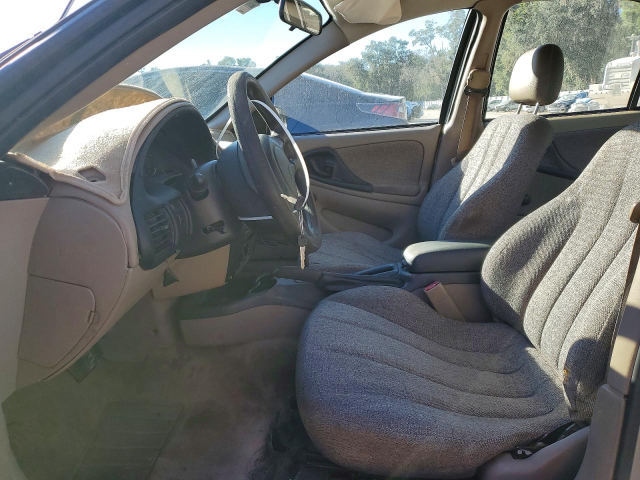 2004 CHEVROLET CAVALIER photo 7