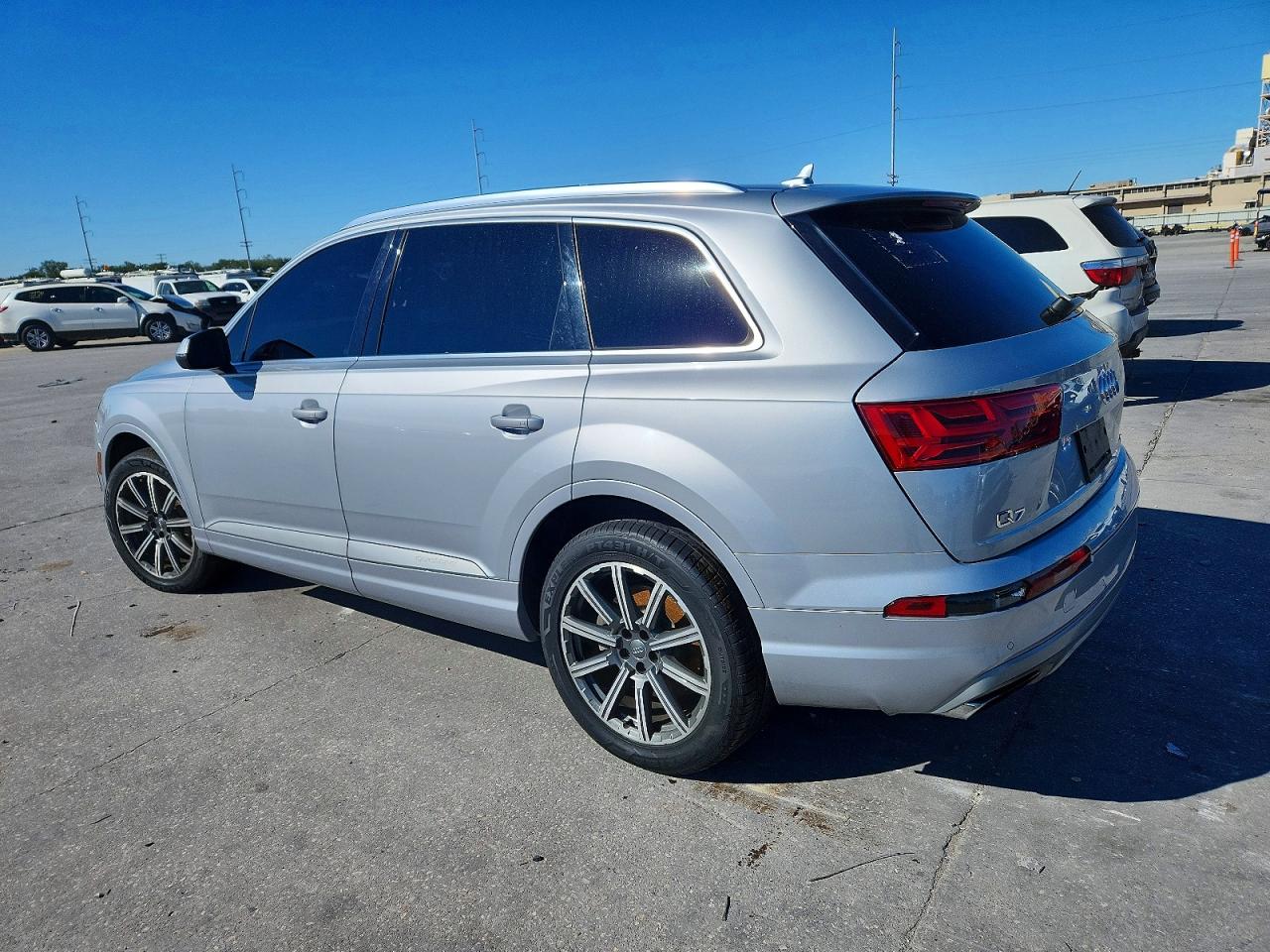 2017 AUDI Q7 PREMIUM PLUS photo 2