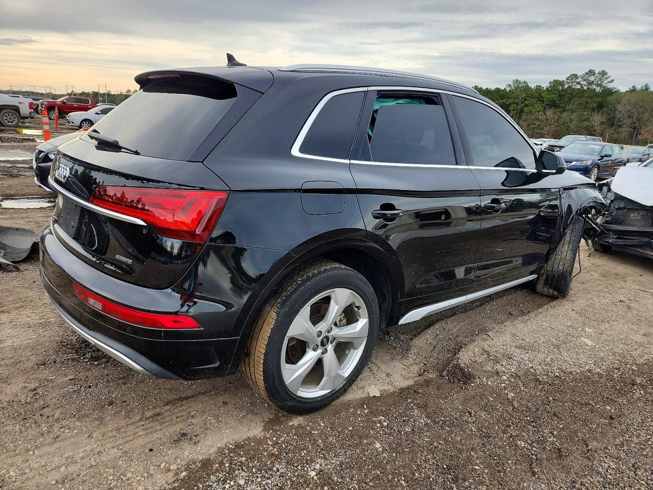 2021 AUDI Q5 PREMIUM PLUS photo 3