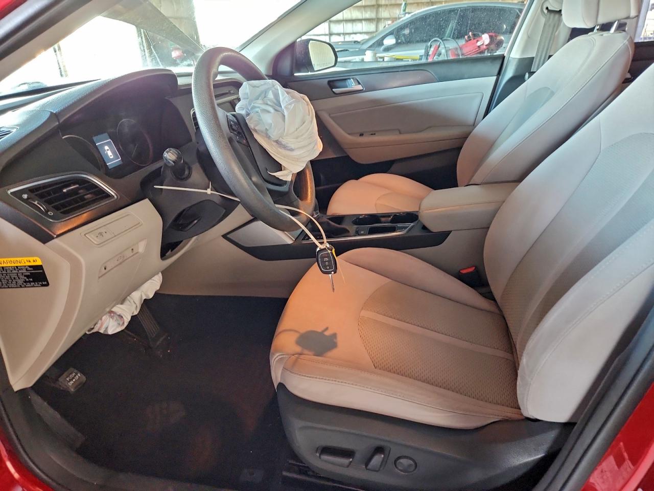 2015 HYUNDAI SONATA SPORT photo 7