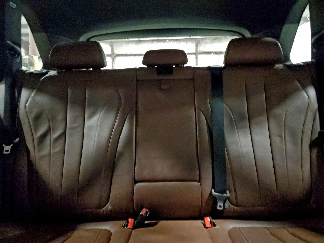 2016 BMW X5 XDRIVE35D photo 10