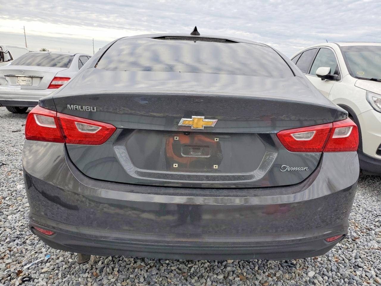 2018 CHEVROLET MALIBU LS photo 6