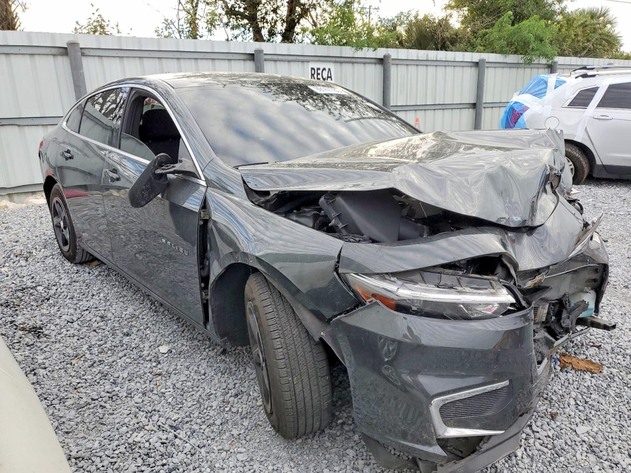 2018 CHEVROLET MALIBU LS photo 4