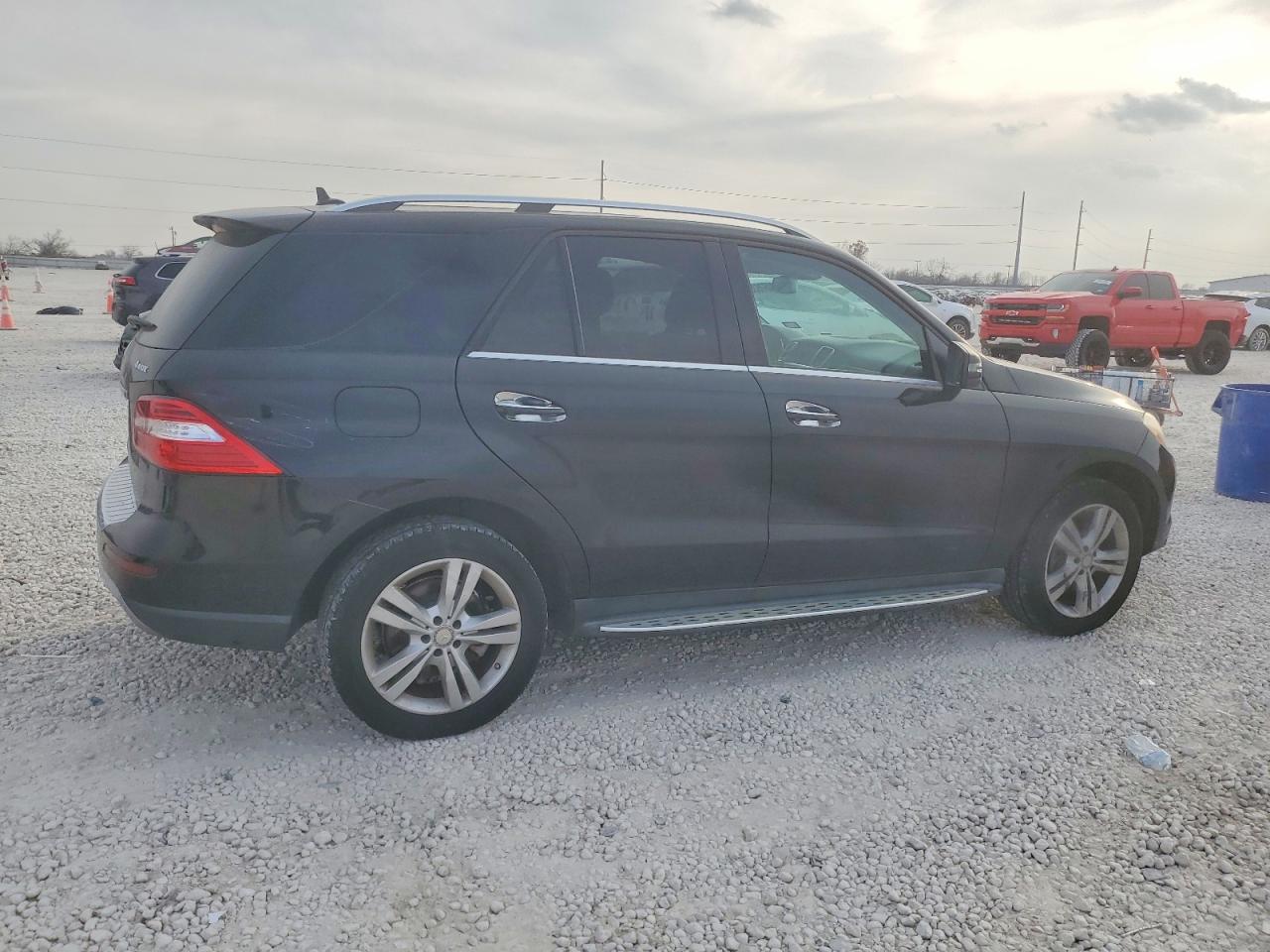 2015 MERCEDES-BENZ ML 350 4MATIC photo 3