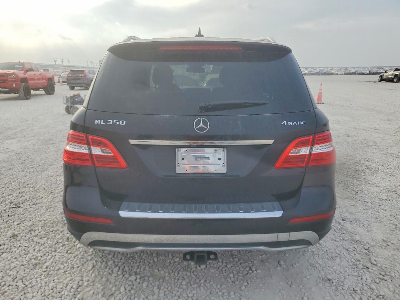 2015 MERCEDES-BENZ ML 350 4MATIC photo 6