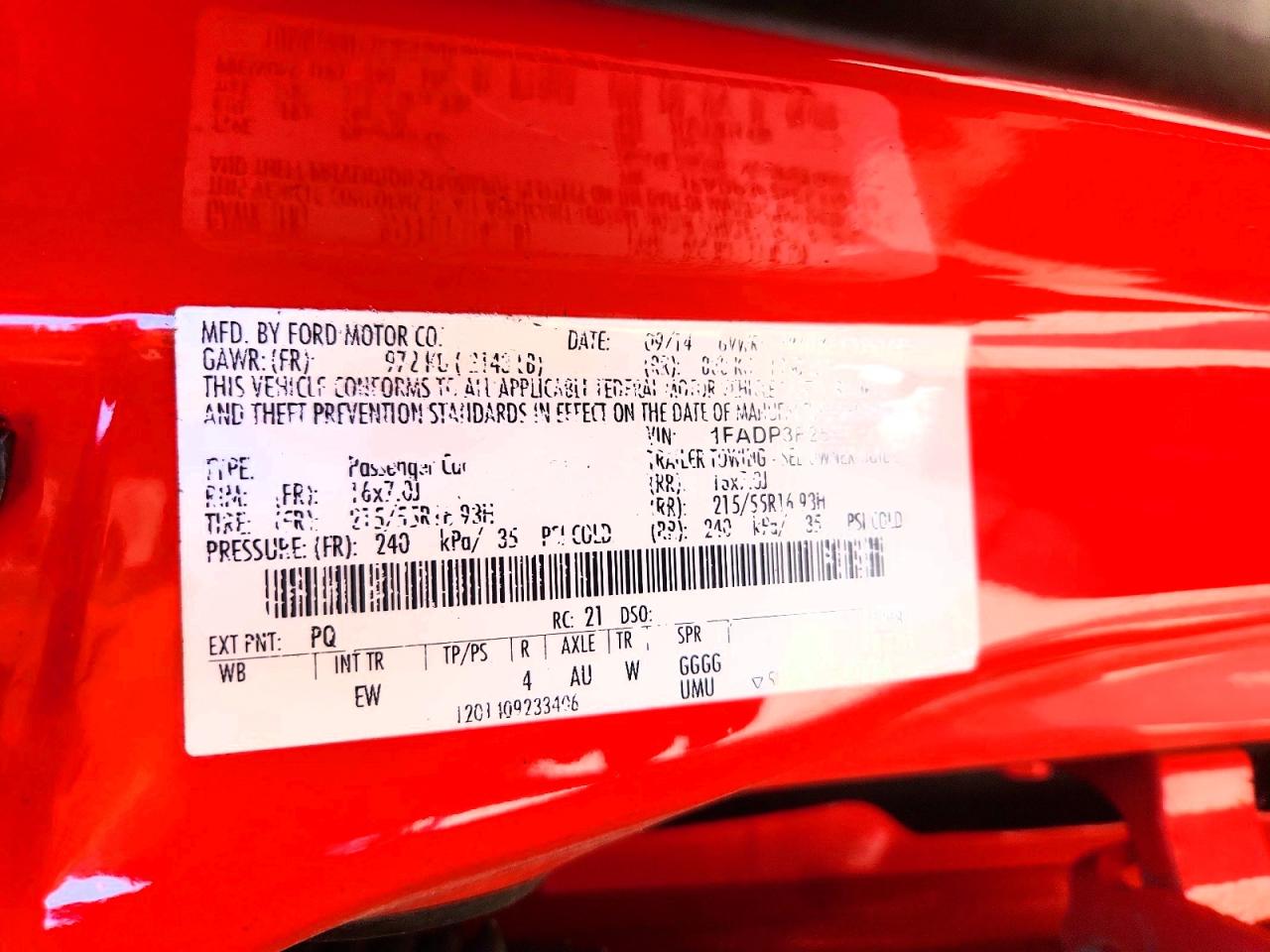 2014 FORD FOCUS SE photo 12