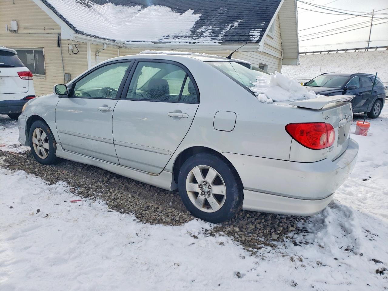2008 TOYOTA COROLLA CE photo 2
