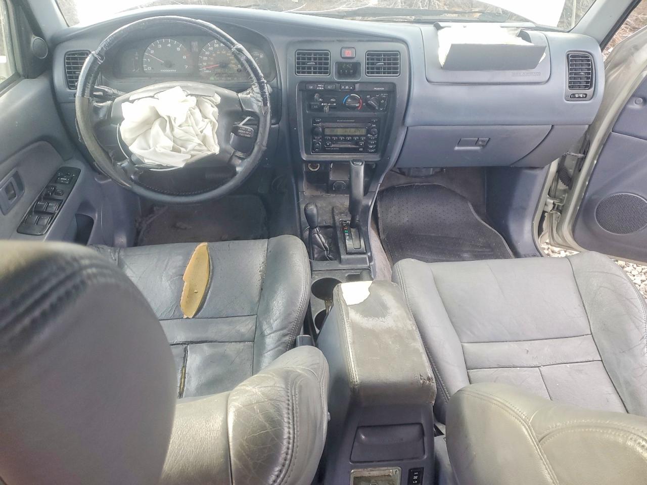 2000 TOYOTA 4RUNNER SR5 photo 8