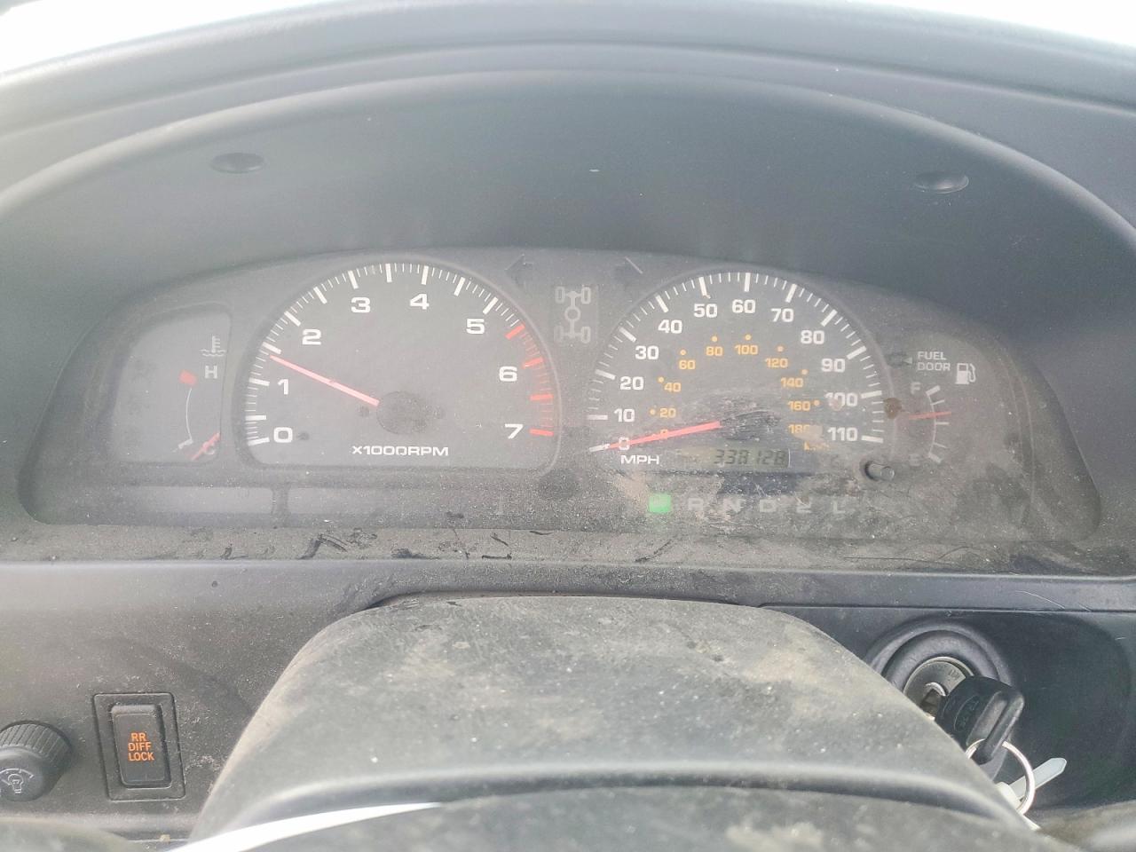 2000 TOYOTA 4RUNNER SR5 photo 9