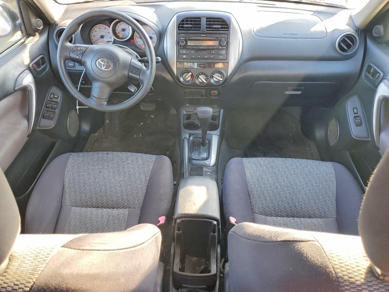 2005 TOYOTA RAV4 photo 8