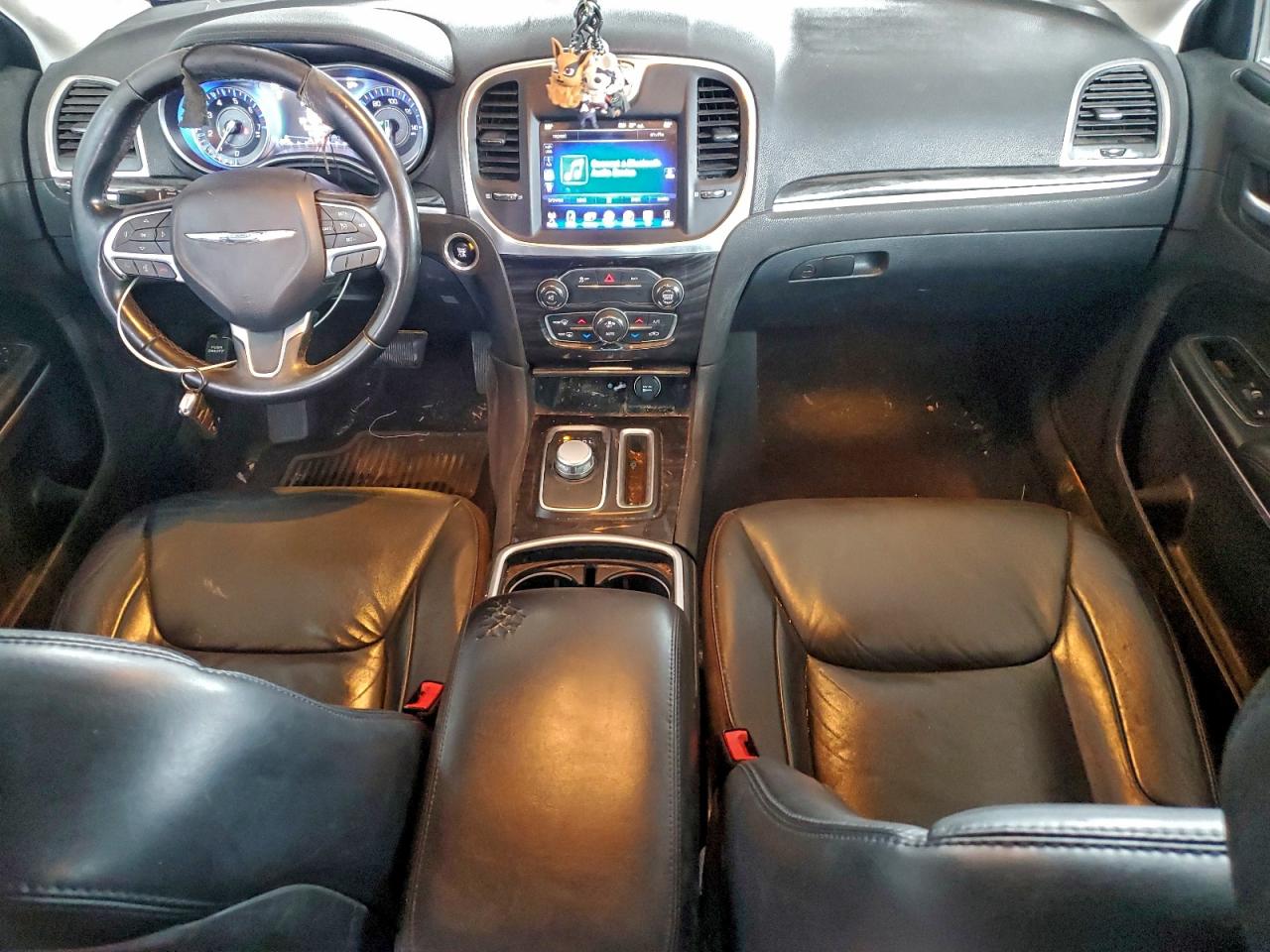2015 CHRYSLER 300 LIMITED photo 15