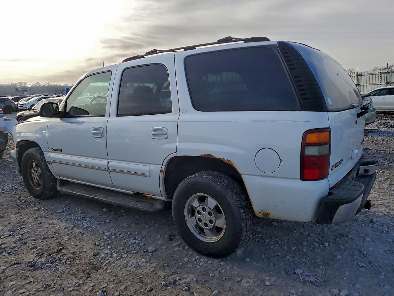 2003 CHEVROLET TAHOE K1500 photo 2