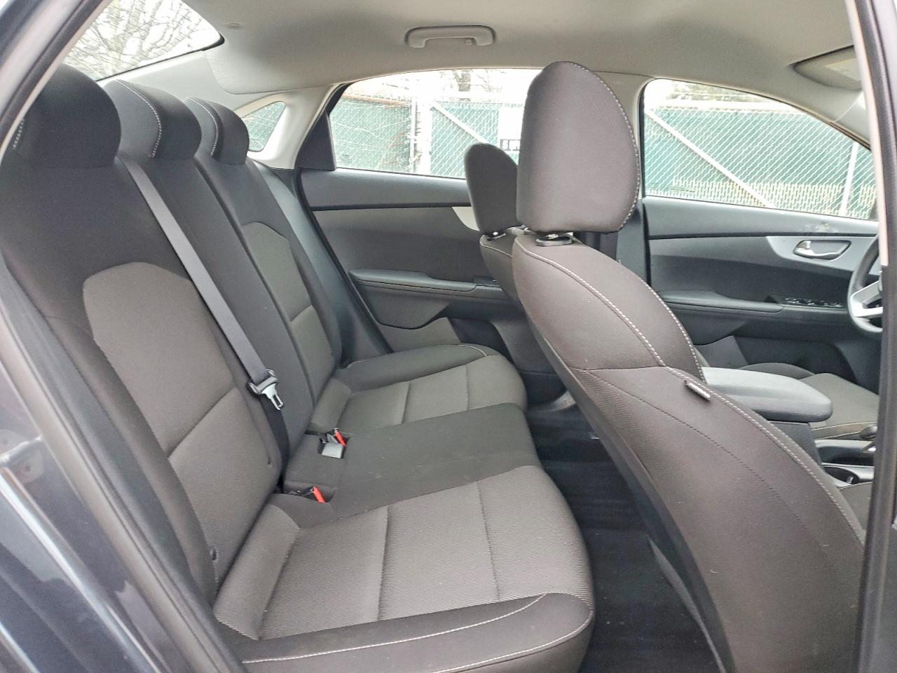 2023 KIA FORTE LX photo 10