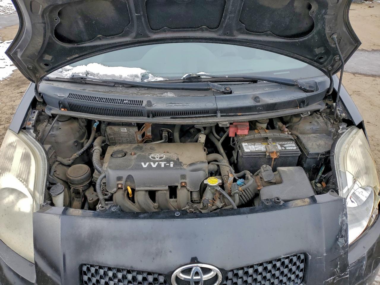 2008 TOYOTA YARIS photo 11