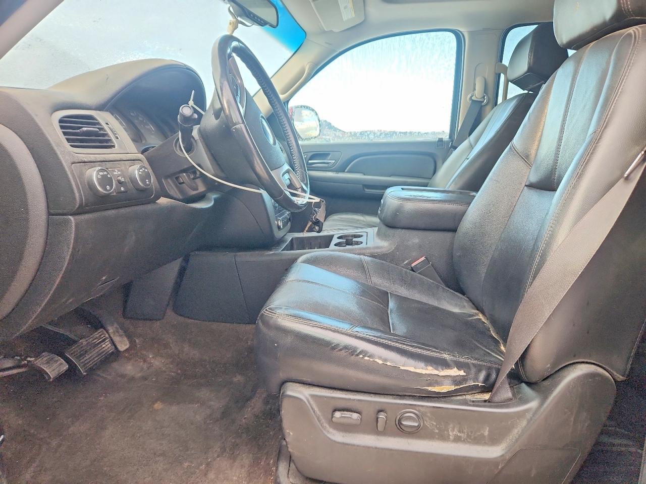 2009 CHEVROLET SUBURBAN K1500 LT photo 13