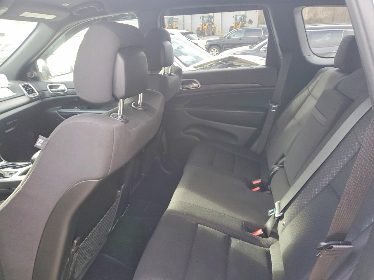 2019 JEEP GRAND CHEROKEE LAREDO photo 11