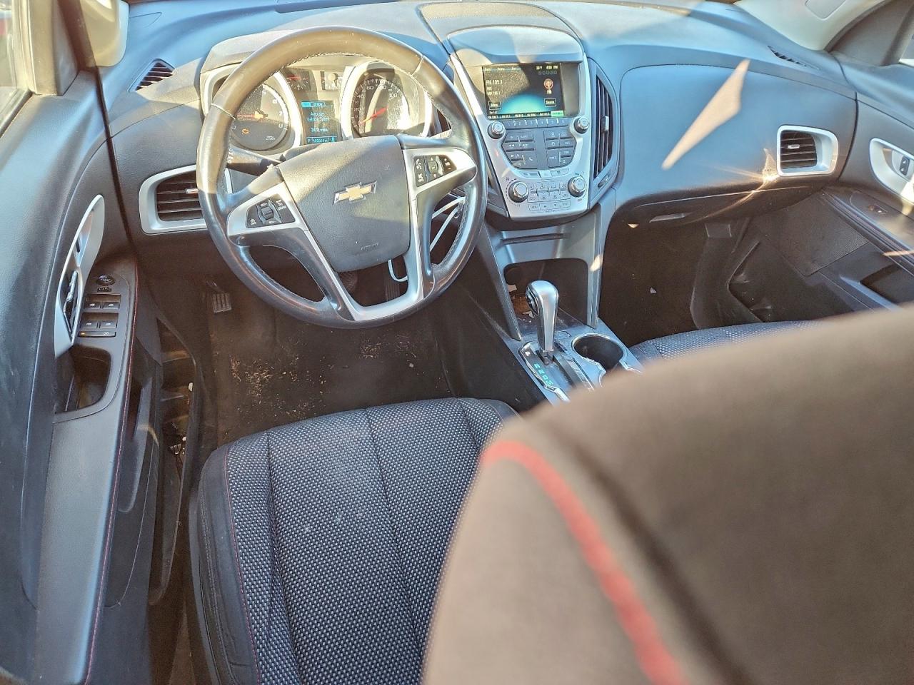 2015 CHEVROLET EQUINOX LT photo 8