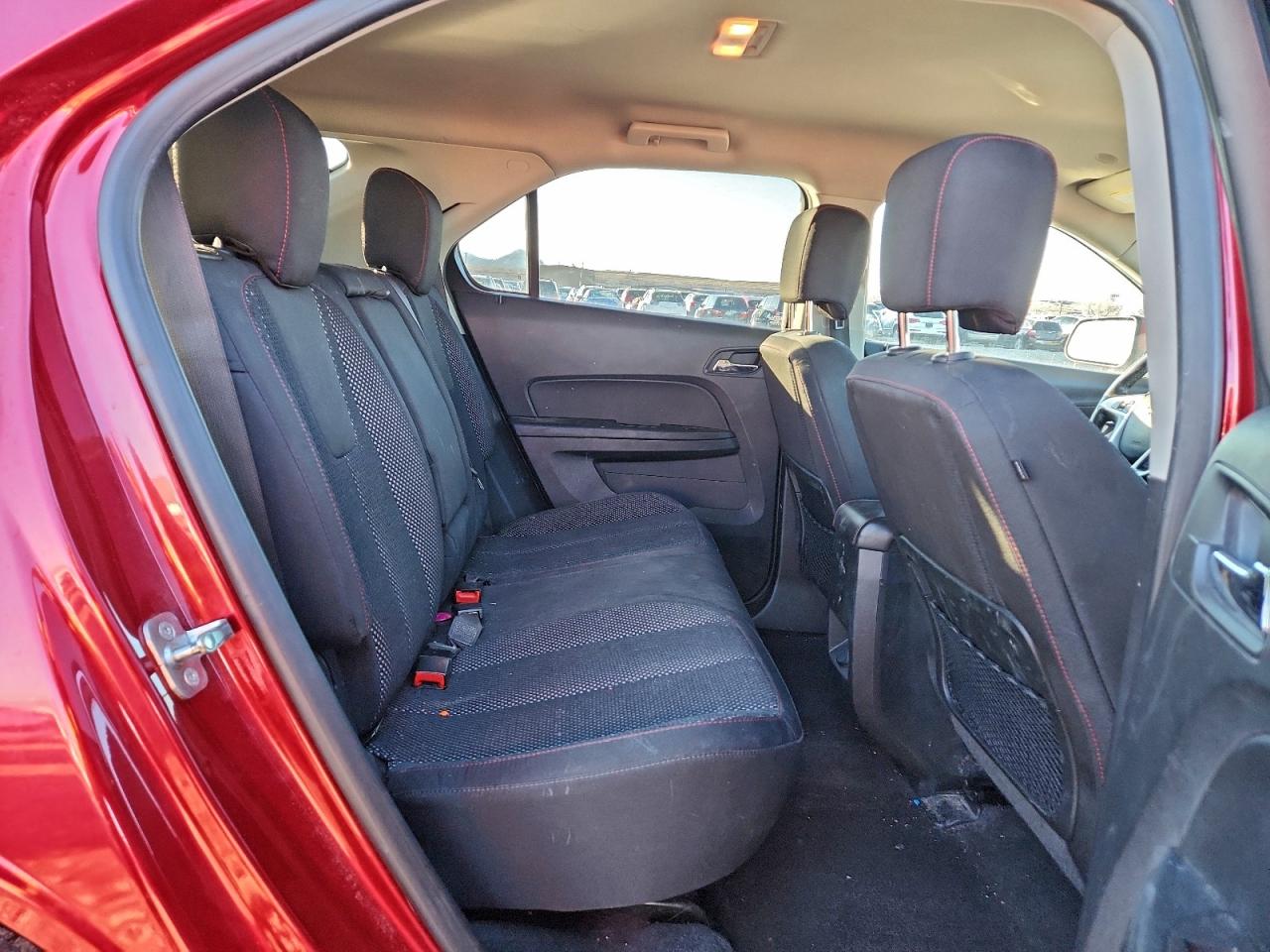 2015 CHEVROLET EQUINOX LT photo 10
