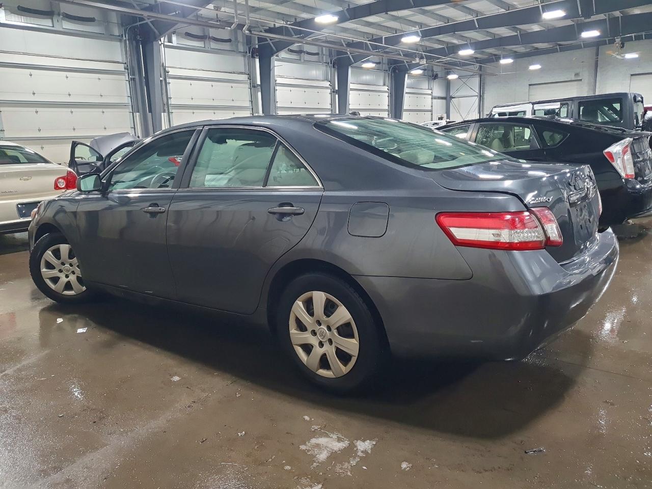 2010 TOYOTA CAMRY BASE photo 2