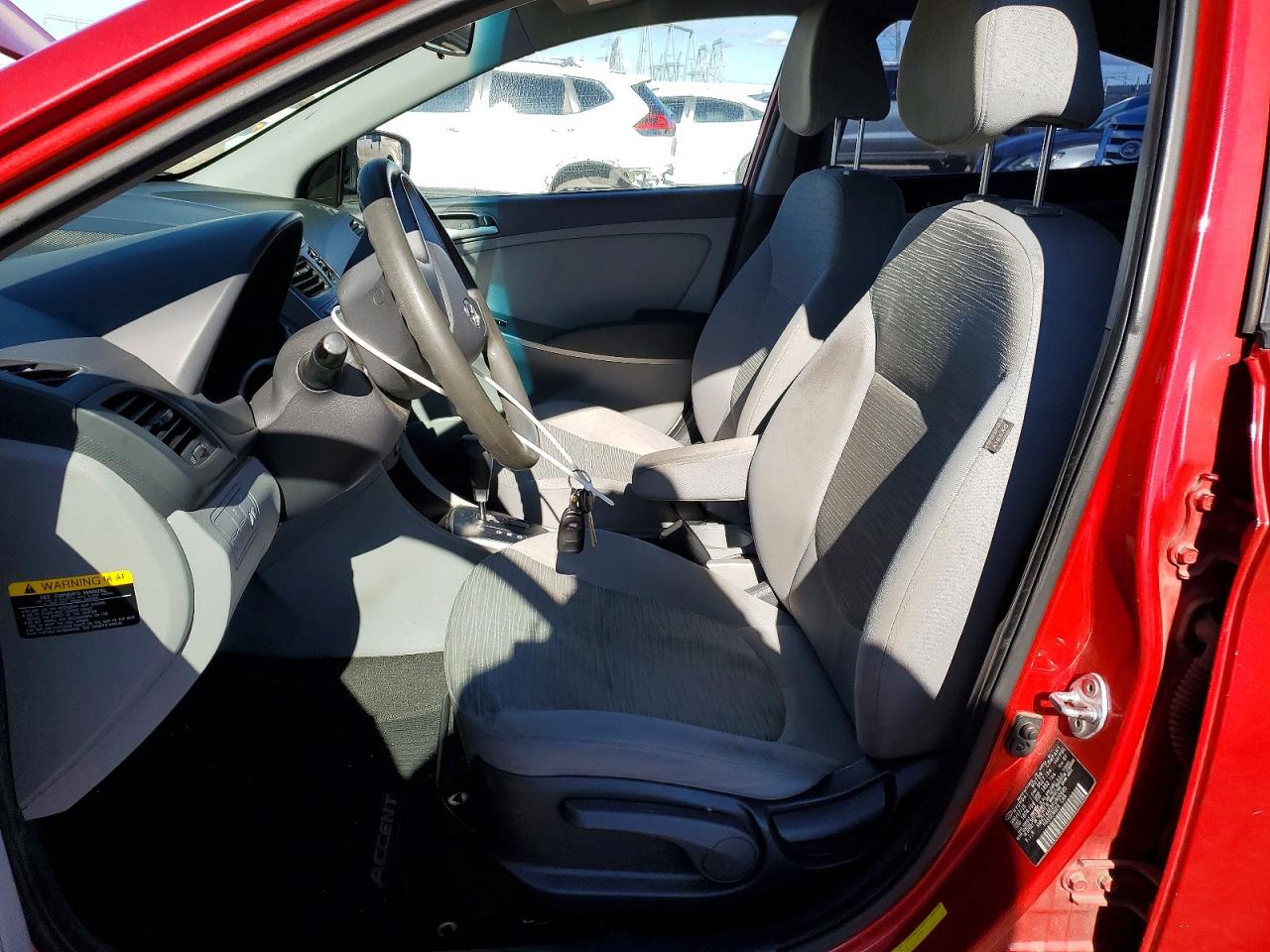 2015 HYUNDAI ACCENT GLS photo 7