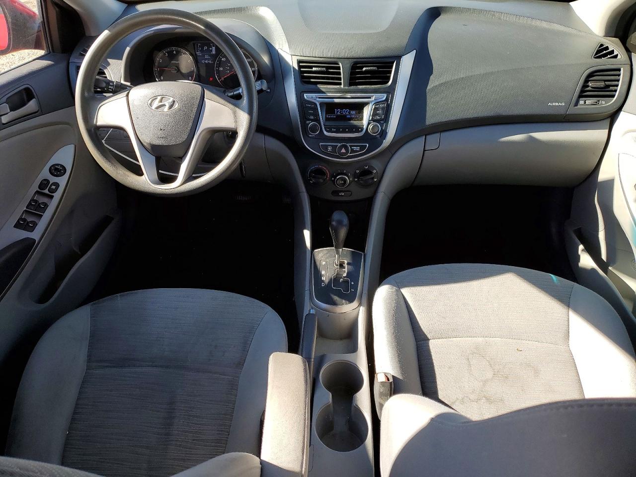2015 HYUNDAI ACCENT GLS photo 8