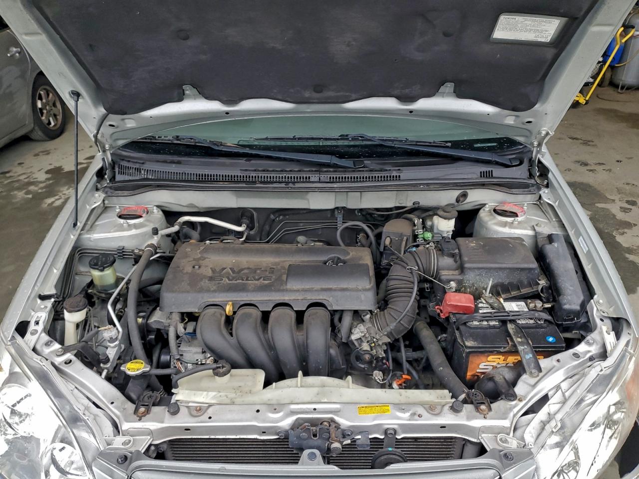2004 TOYOTA COROLLA CE photo 11
