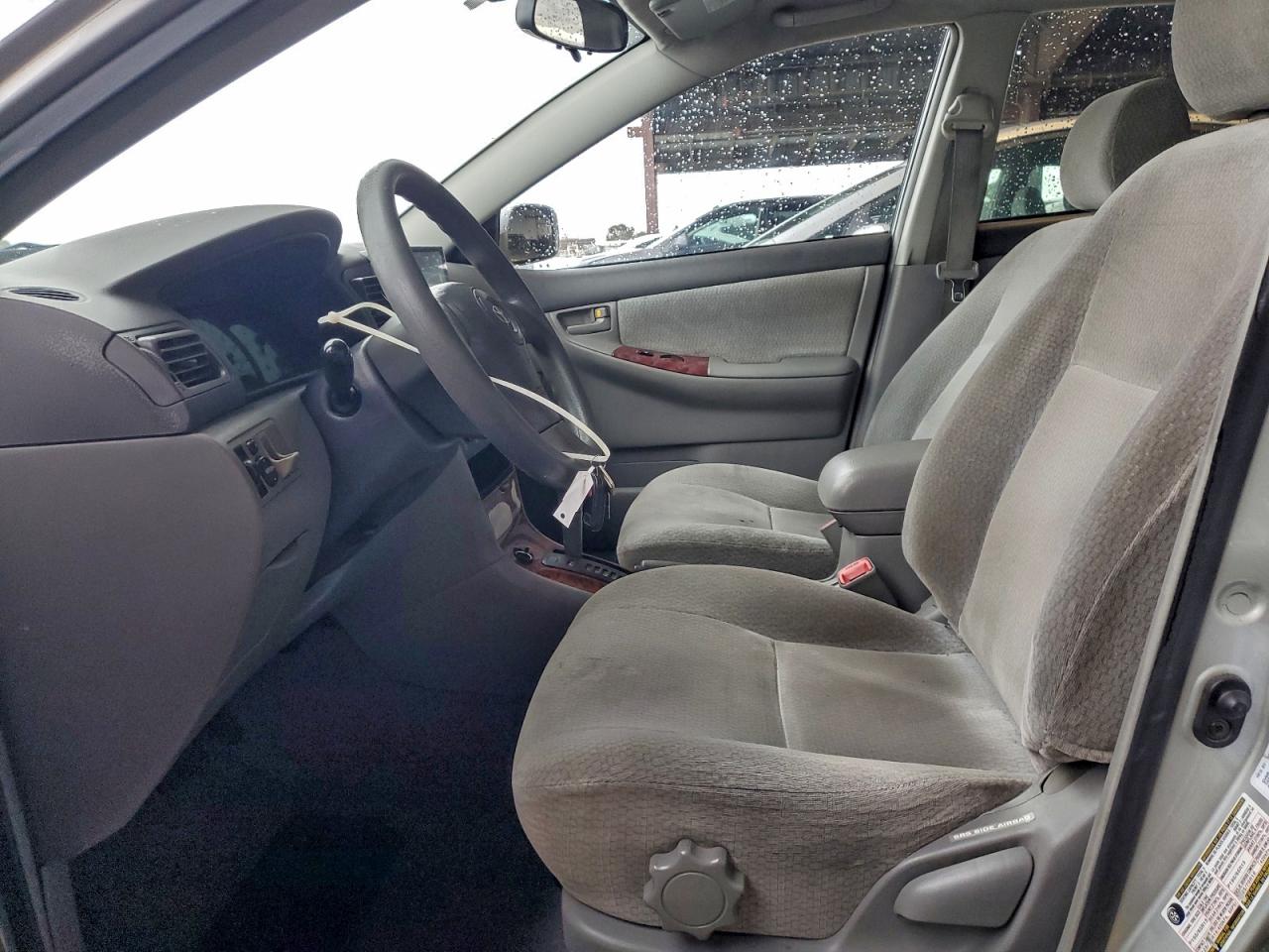 2004 TOYOTA COROLLA CE photo 7
