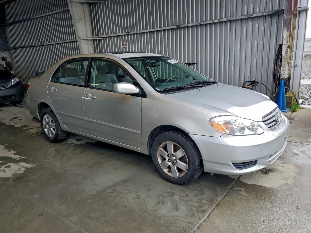 2004 TOYOTA COROLLA CE photo 4