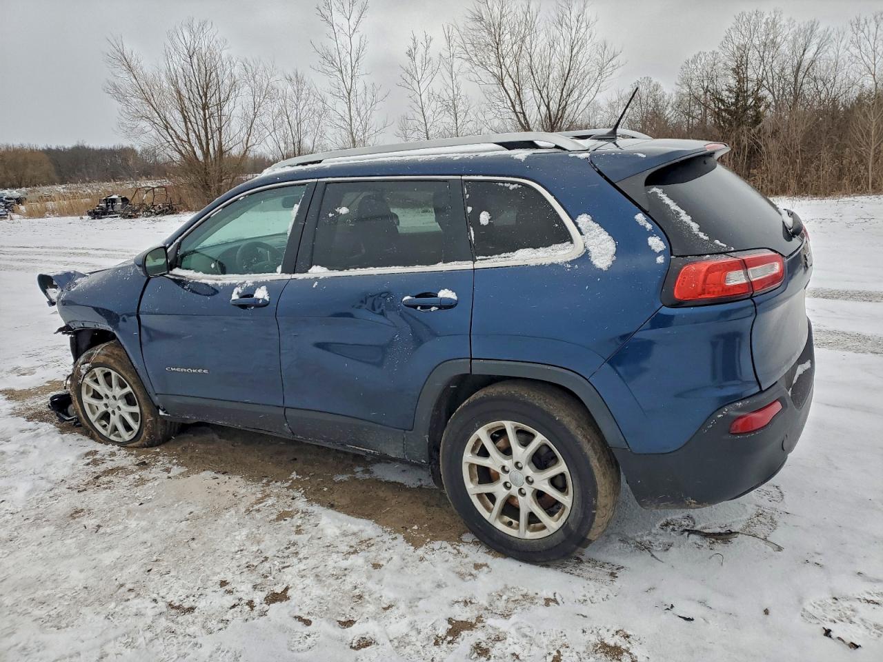 2018 JEEP CHEROKEE LATITUDE photo 2