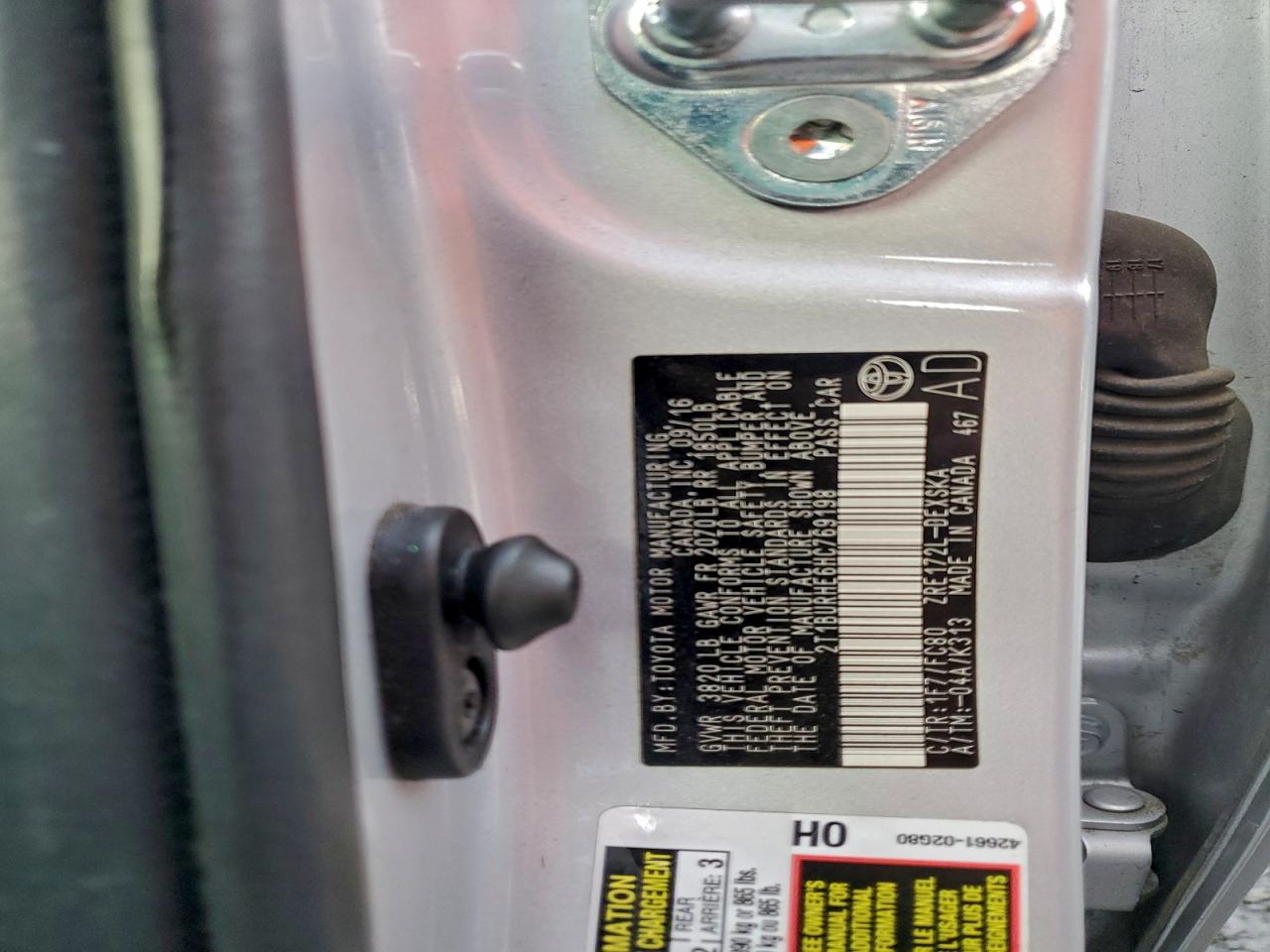 2017 TOYOTA COROLLA L photo 12