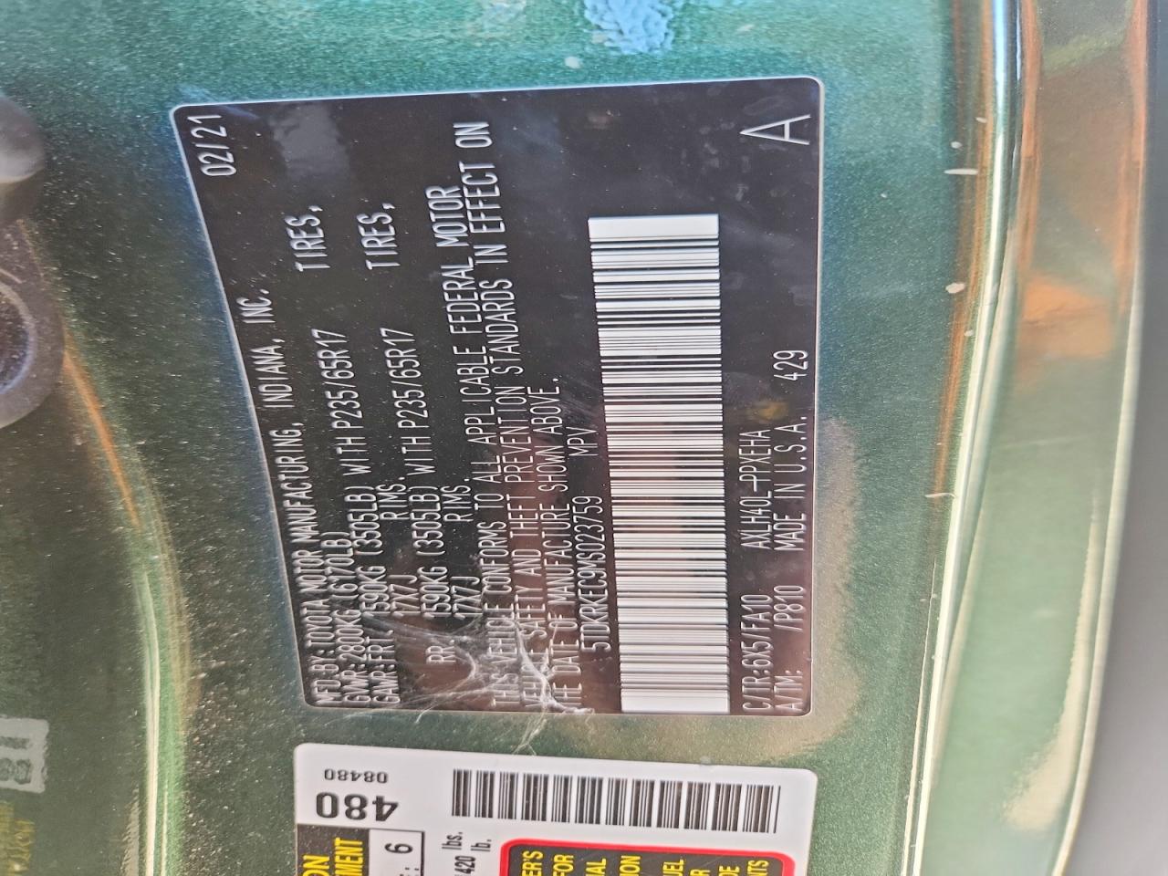2021 TOYOTA SIENNA LE photo 13