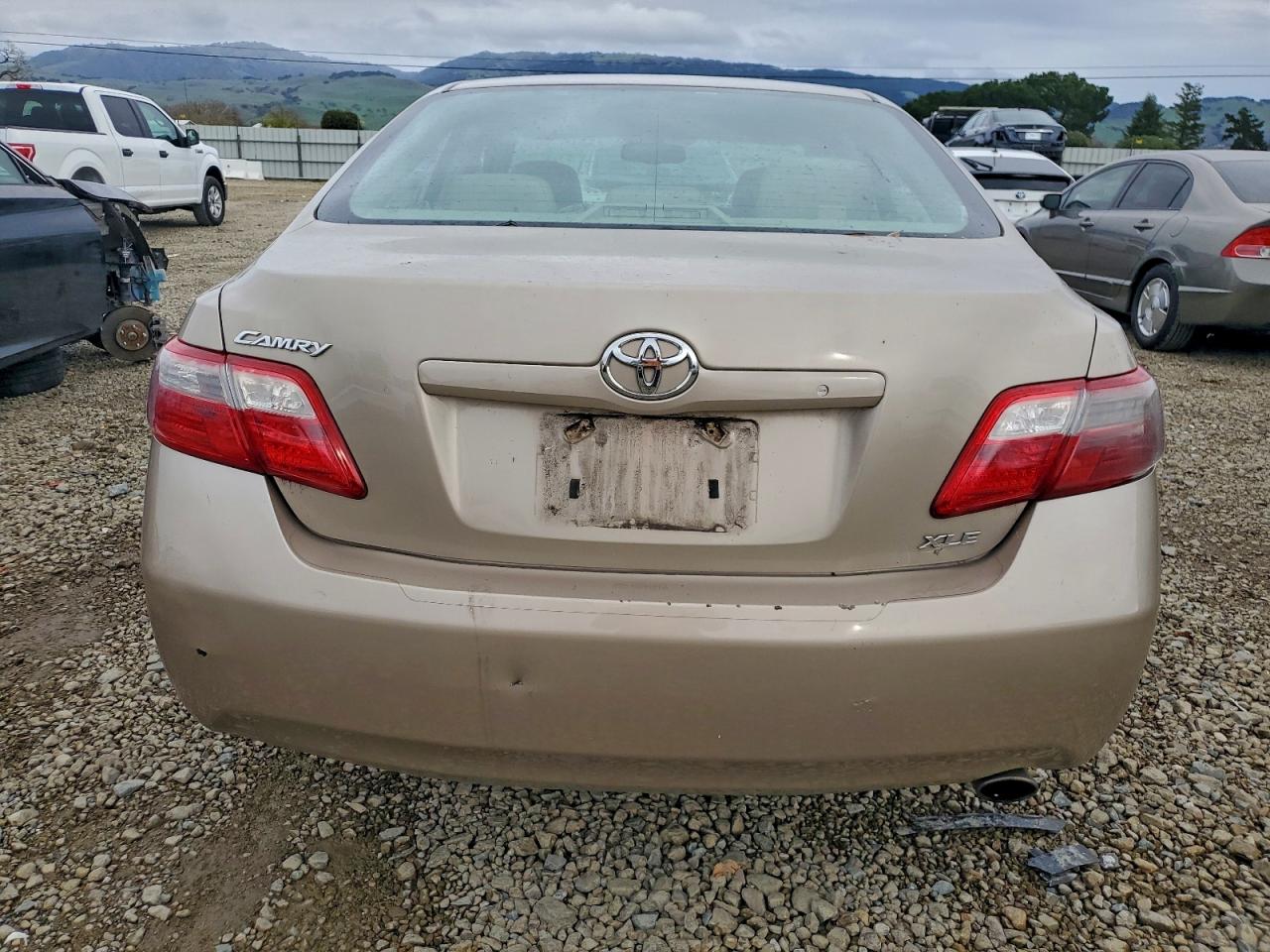 2009 TOYOTA CAMRY BASE photo 6