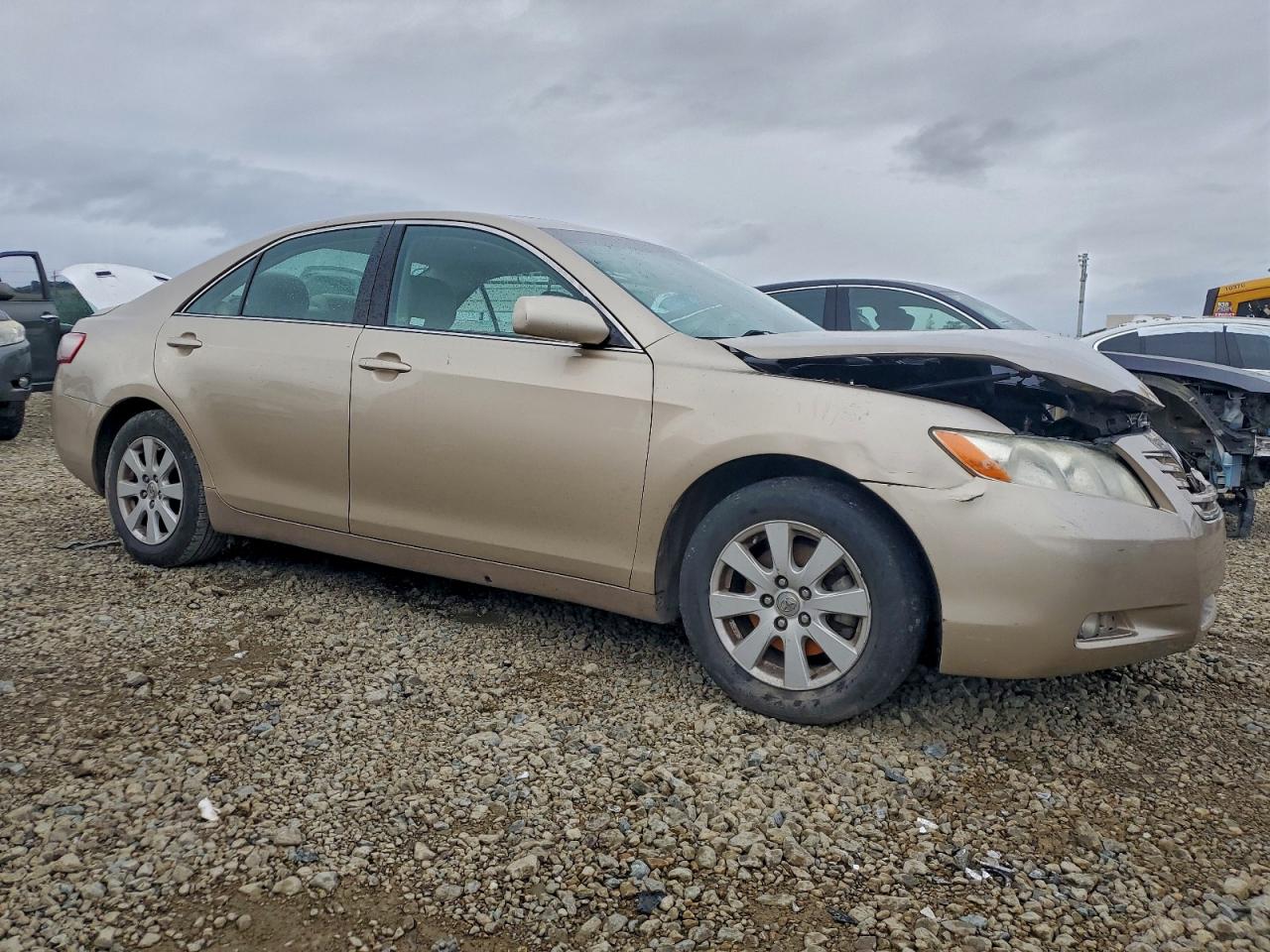 2009 TOYOTA CAMRY BASE photo 4