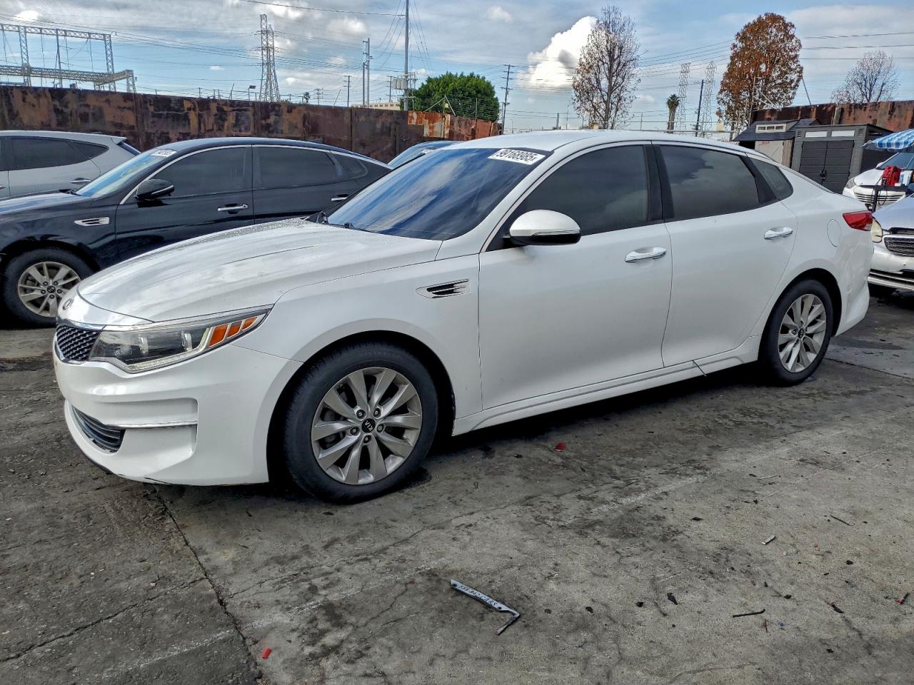 2016 KIA OPTIMA