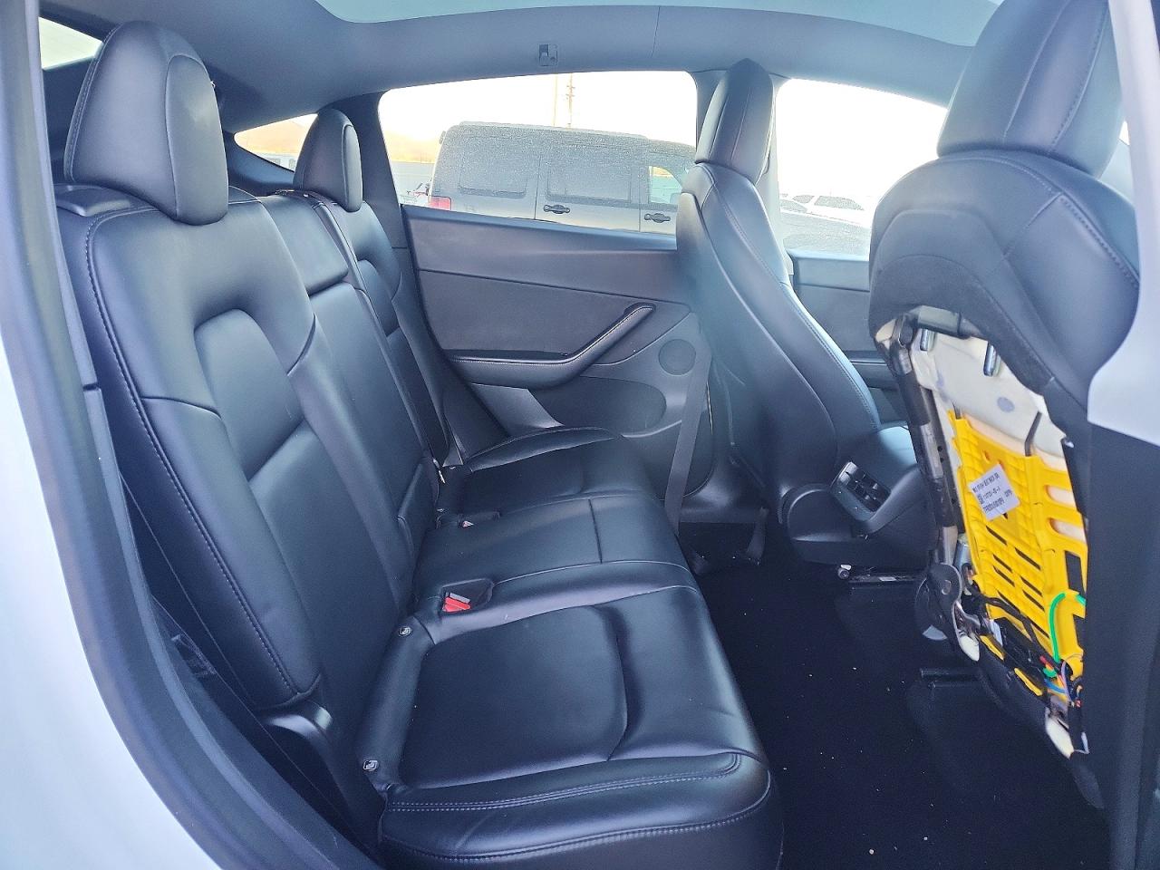 2021 TESLA MODEL Y photo 11