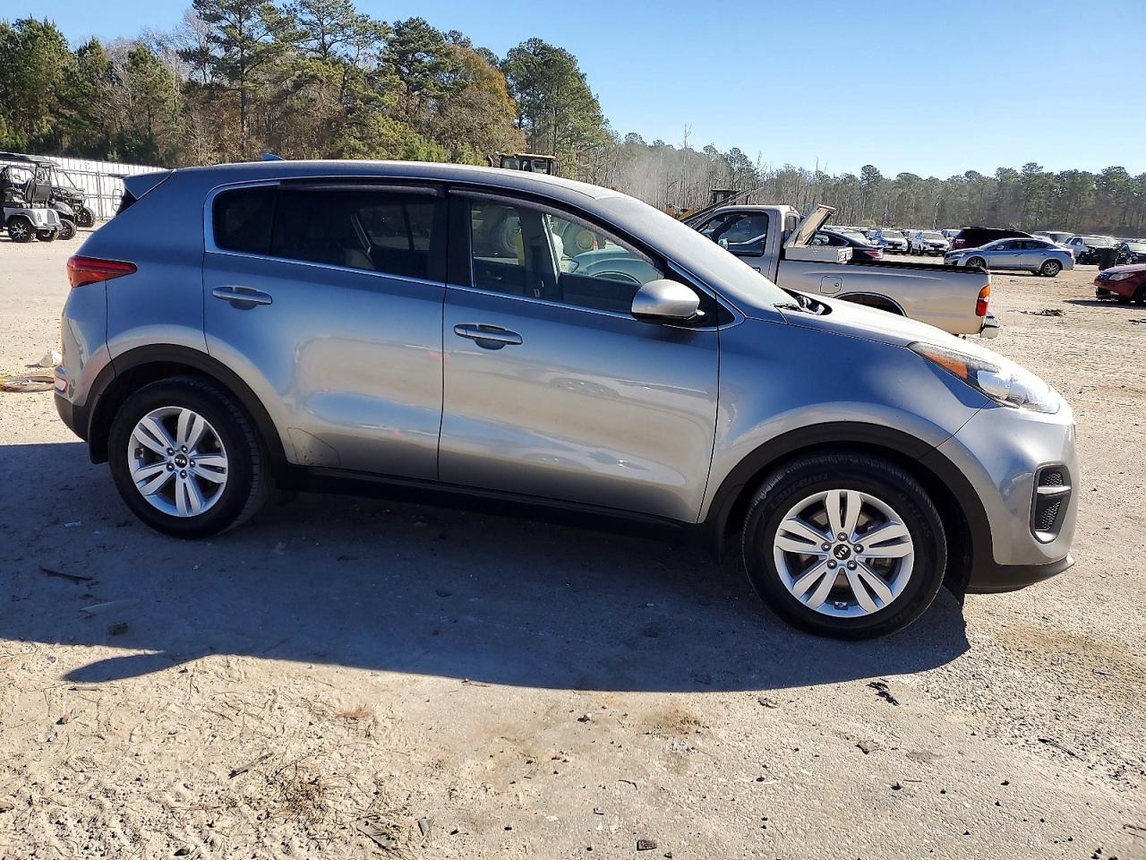 2019 KIA SPORTAGE LX photo 7
