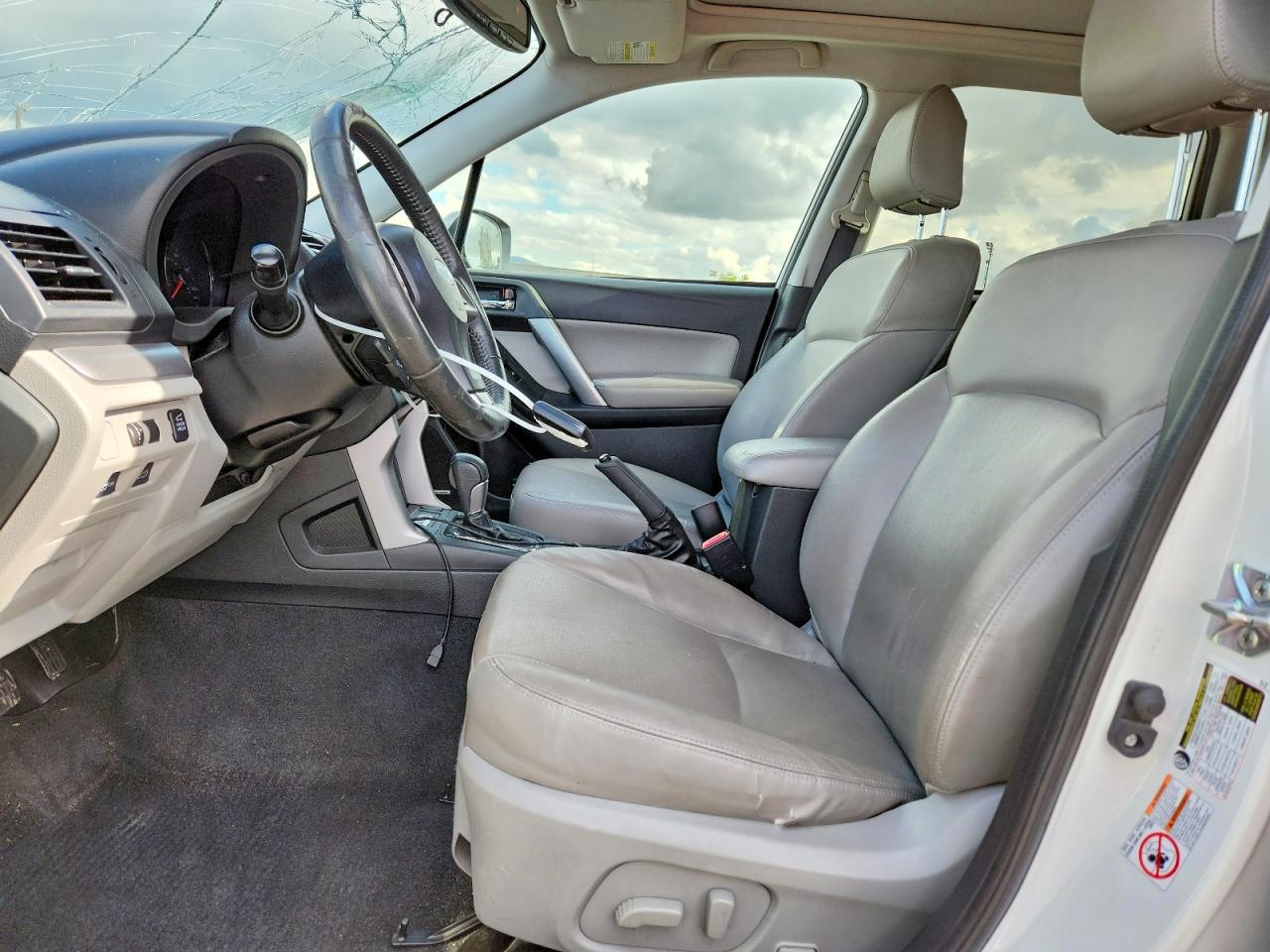 2015 SUBARU FORESTER 2.5I TOURING photo 7
