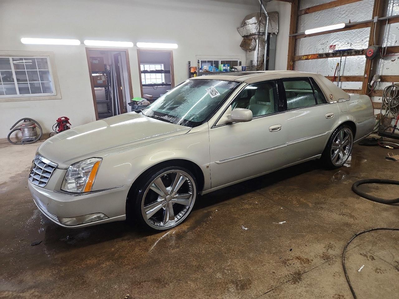 2007 CADILLAC DTS