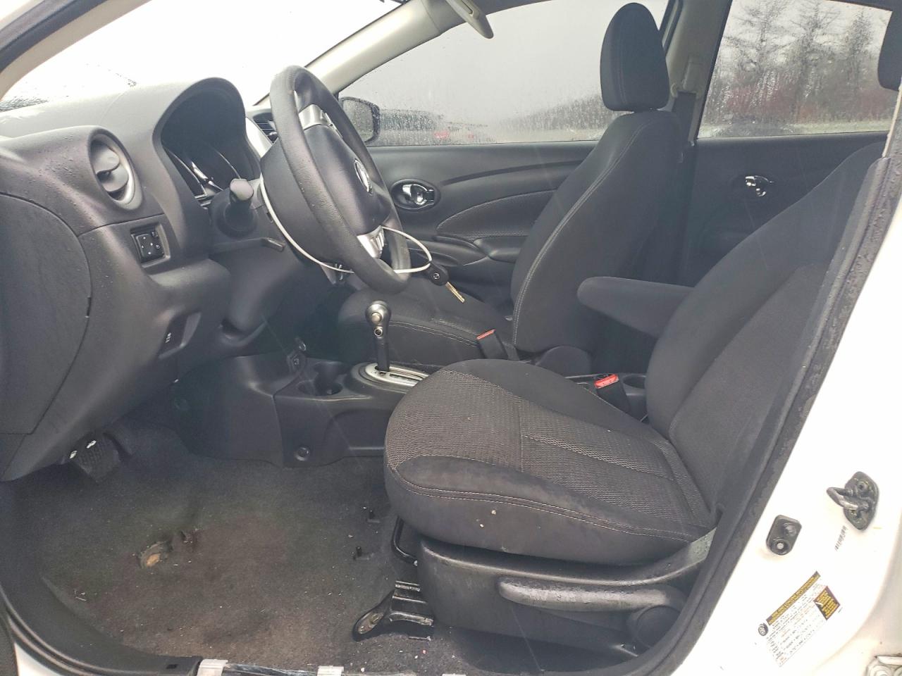 2018 NISSAN VERSA S photo 7