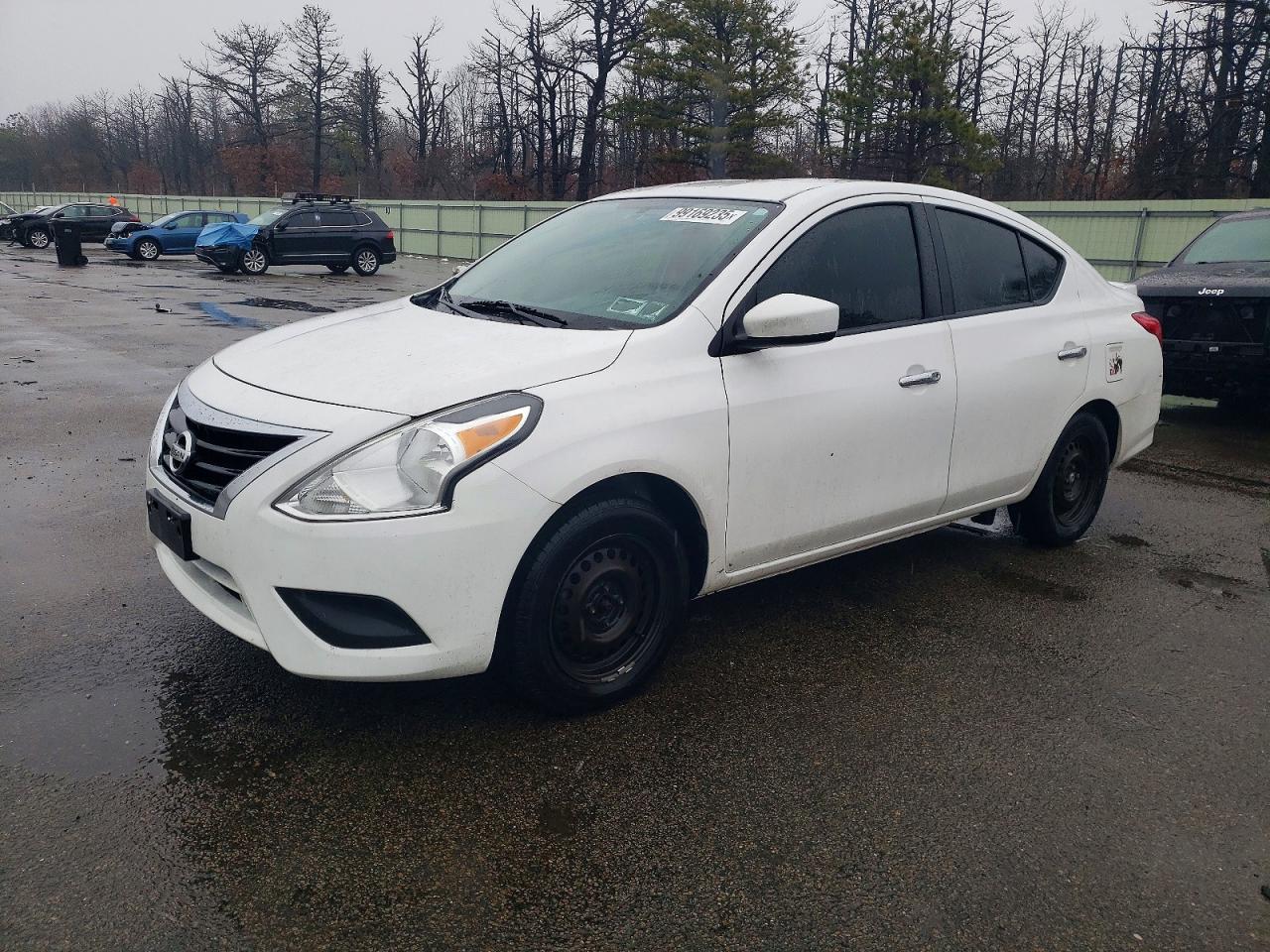 2018 NISSAN VERSA