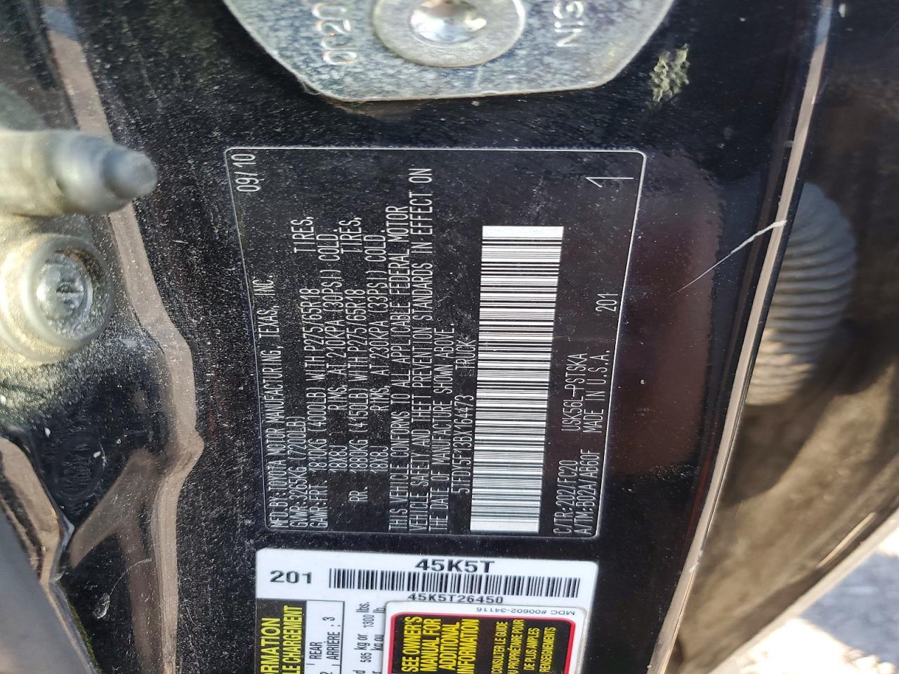 2011 TOYOTA TUNDRA CREWMAX SR5 photo 12