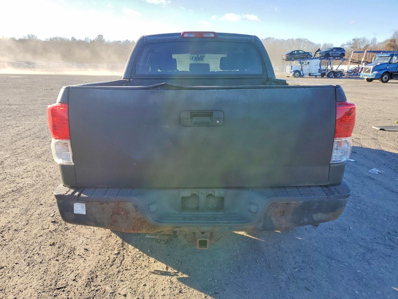 2011 TOYOTA TUNDRA CREWMAX SR5 photo 6
