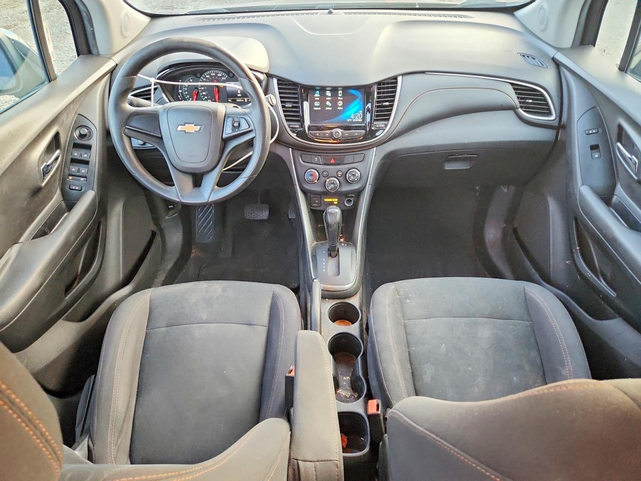 2017 CHEVROLET TRAX LS photo 8