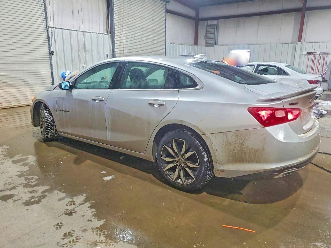 2021 CHEVROLET MALIBU RS photo 2