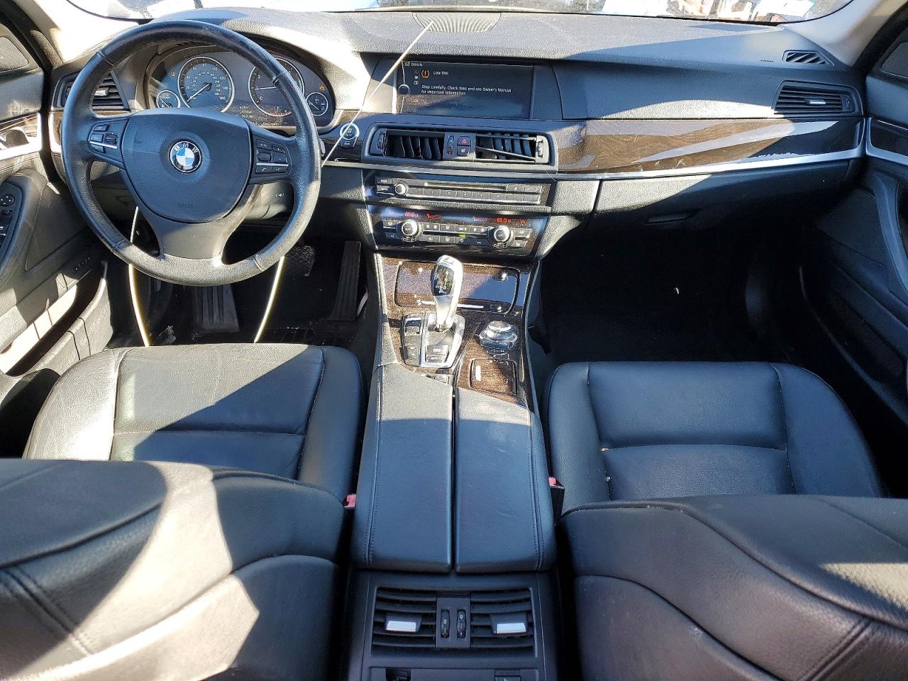 2012 BMW 5 SERIES photo 8